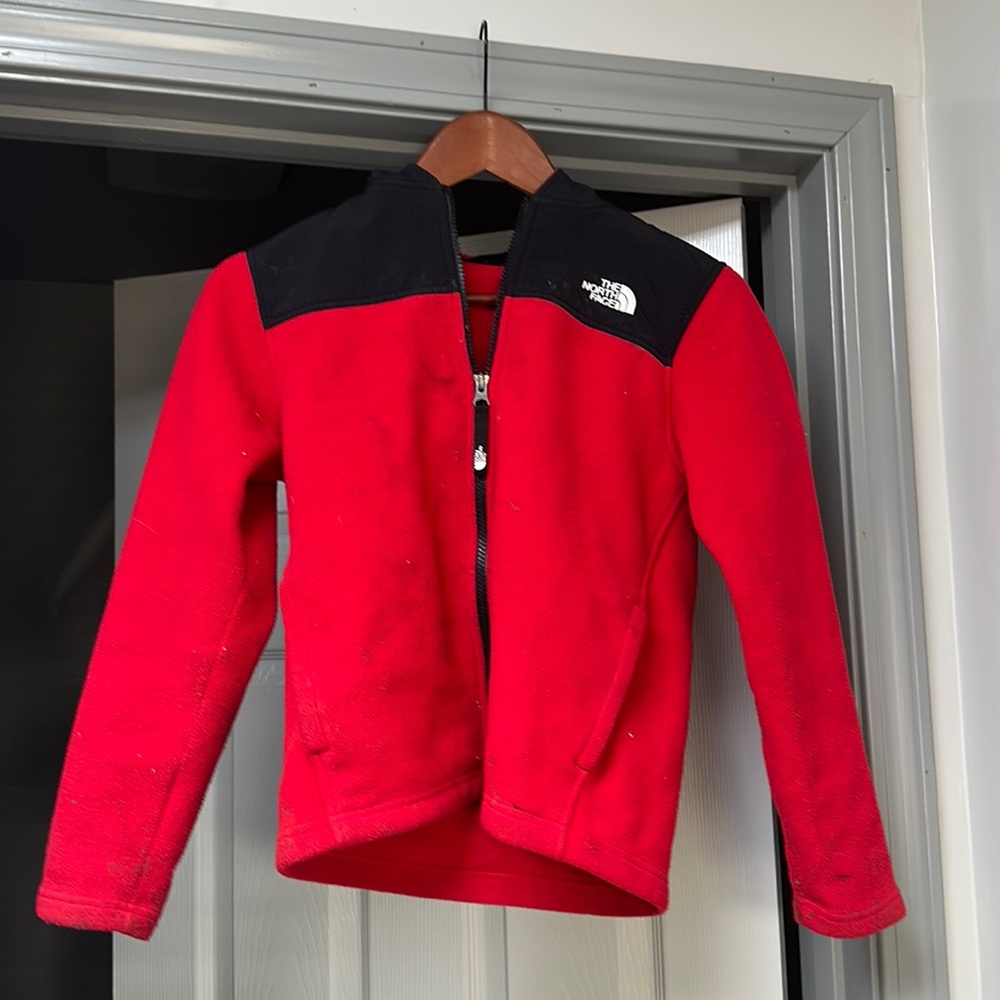 Youth Lg The North Face jacket.